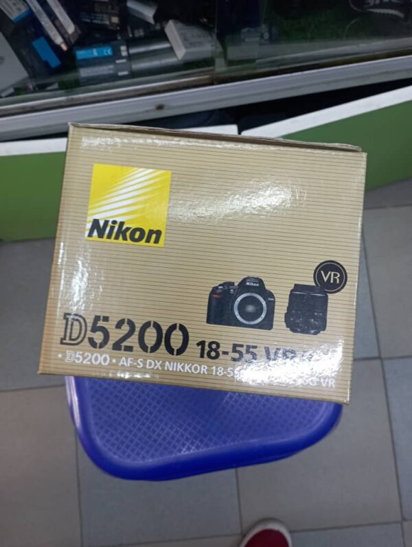 Nikon Digital Camera D5200 18-55VRKIT - Image 2