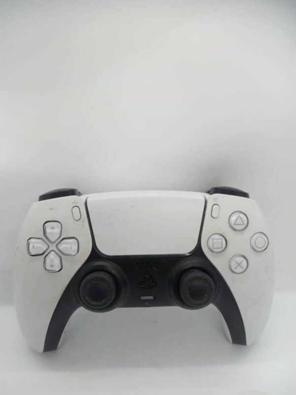 PS5 Controller - Image 2