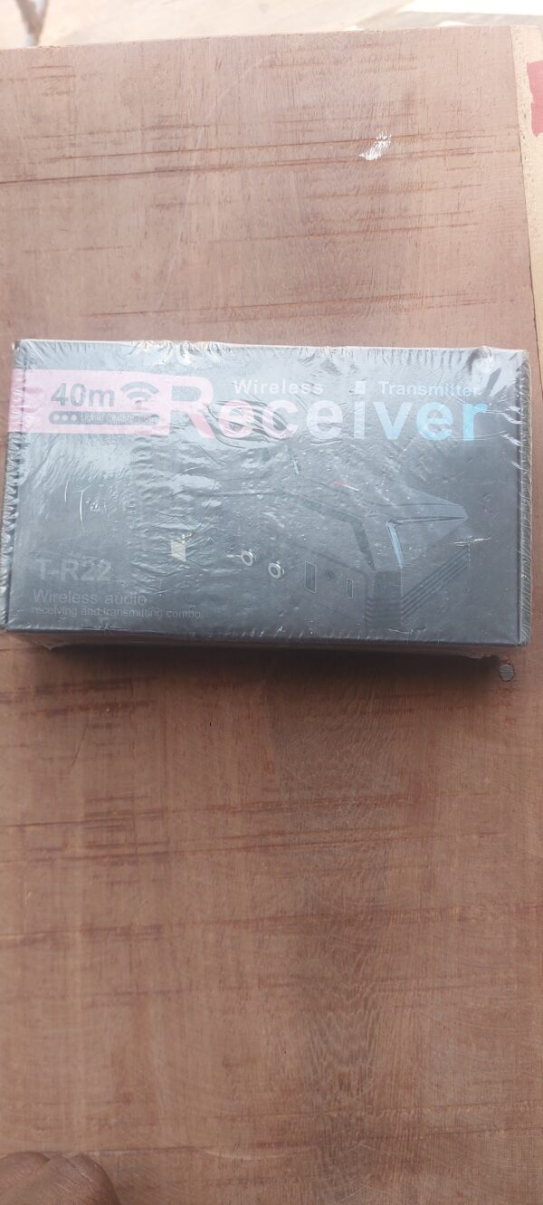 T-R22 Wireless Audio Receiving and Transmitting Combo 40 M