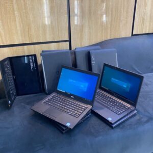 Dell latitude 7270 Core i5  8gb/256