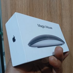 Apple Magic Mouse – Sleek, Wireless, Multi-Touch Control