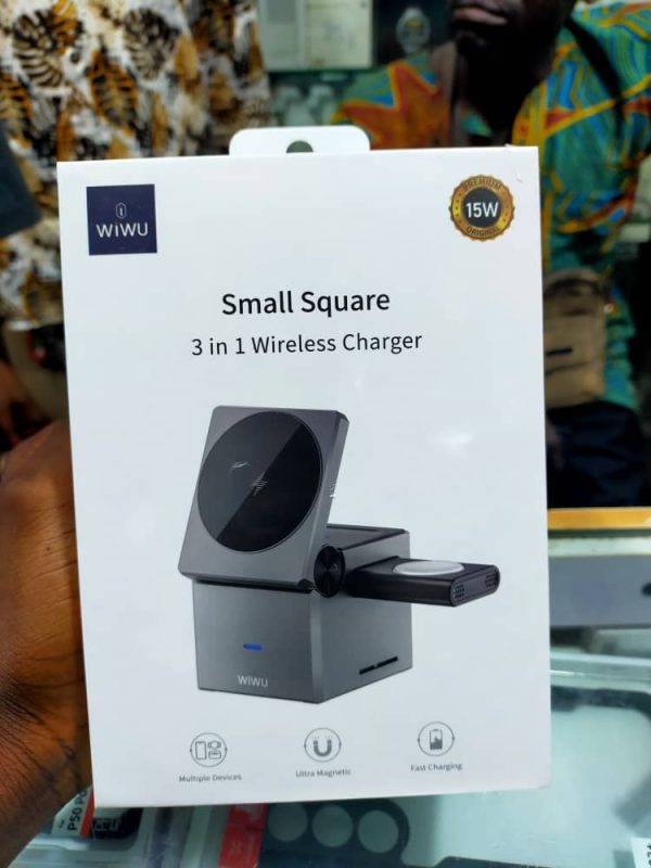 Small Aquare 3 in 1 wireless charger Wi-W030 - Image 2