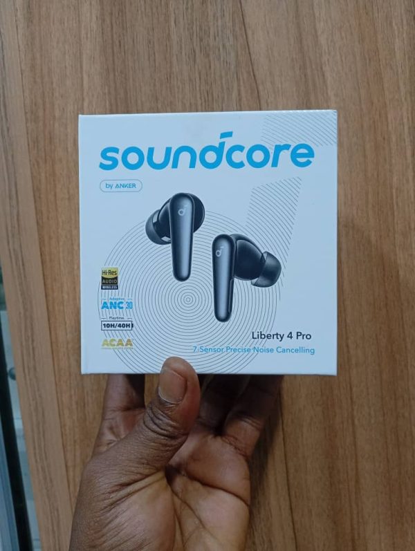 Sound Core Liberty 4 Pro