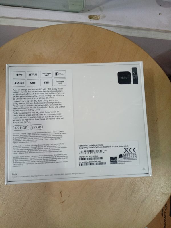 Apple TV 32GB 4K HD Media Streamer Black (MQD22HB/A) - Image 2