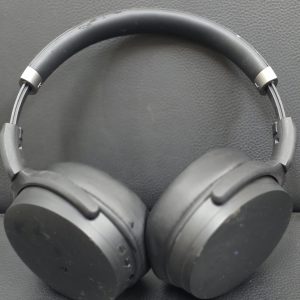 Noise-Cancelling Headphones - SENNLIESER HD 450BT
